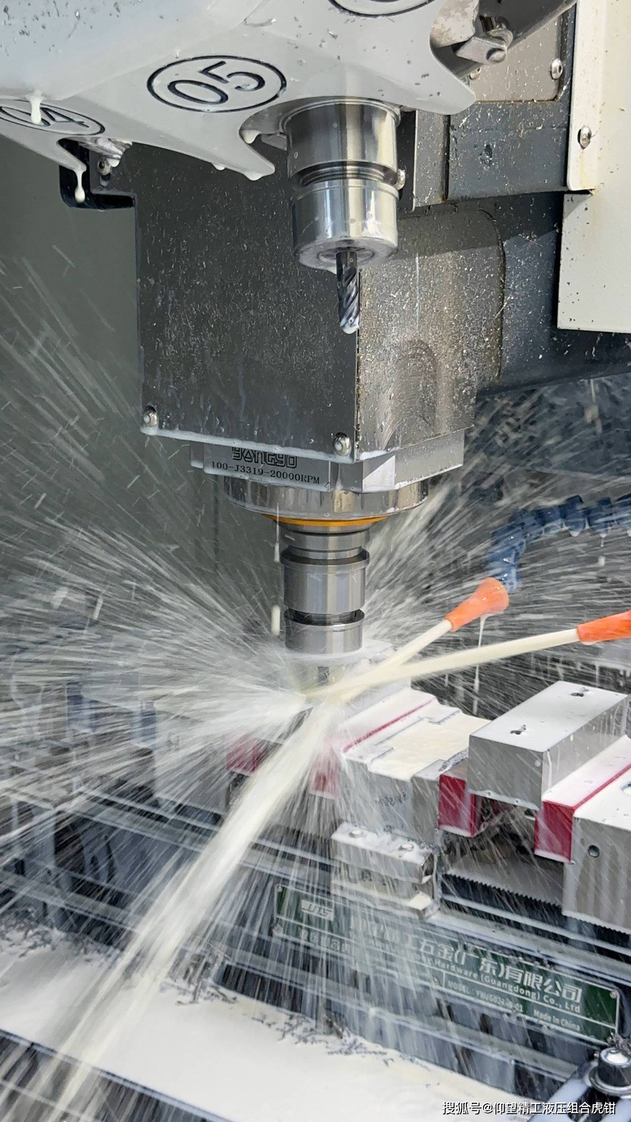 cnc加工行业: 未来趋势与技术革新深度解析