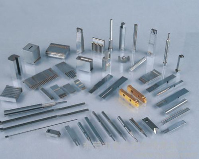 CNC加工厂家——东莞荣华模具，专业服务与优质体验